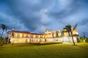 Hotelli Calypso Sunset