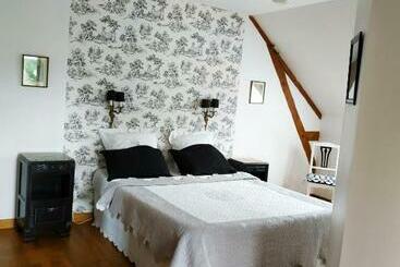 مبيت وإفطار La Loge