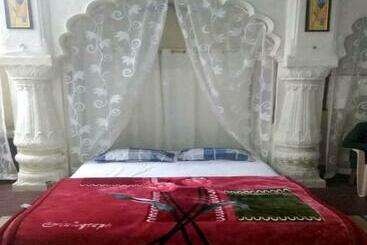 호텔 Sri Vinayak Paying Guest House, Prayagraj