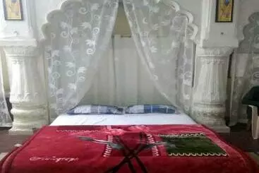 Hotel Sri Vinayak Paying Guest House, Prayagraj