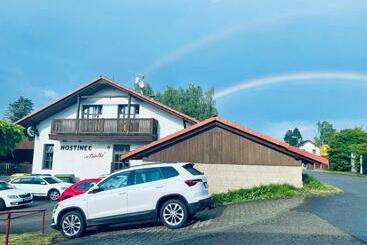 Panzió Hvězdonice Hostinec U Kuželků