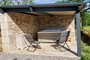 Bed and Breakfast Les Enclos Secrets