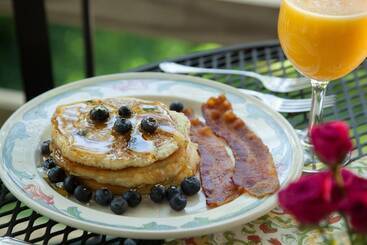 Bed and Breakfast Chesterfield Inn