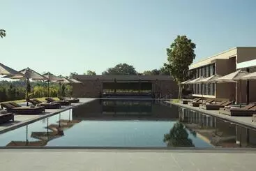 Hotell Emerald Palace