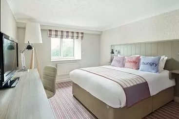 Village Hotel Edinburgh