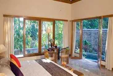 Nefatari Exclusive Villas