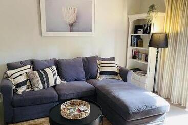 Huis St Helen S Cottages