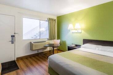 Motel 6 Green Bay, Wi