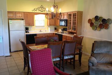 Отель Bella Vista Vacation Rentals