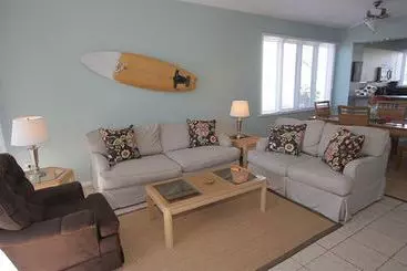 Отель Cedars Tennis Resort & Club