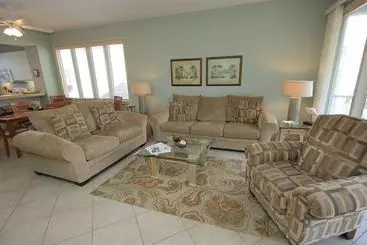 Hotel Cedars Tennis Resort & Club