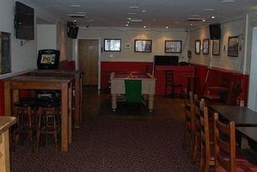 ホテル Mackenzies Highland Inn