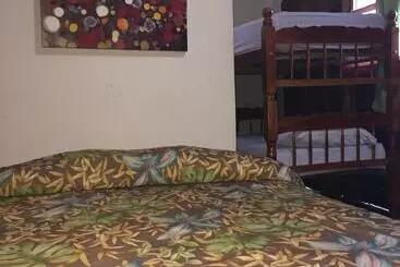ホテル Marsella Beachfront B&b
