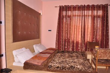 Hotel New Prince Inn