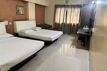 Hotel Vyshak Inn