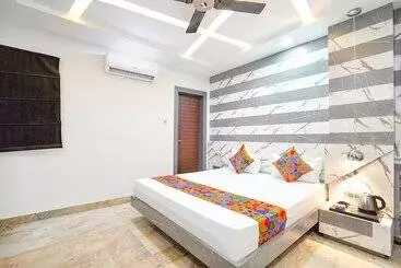 Fabhotel Prime Mansa