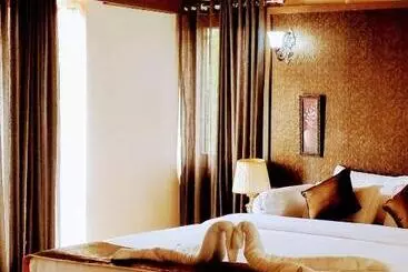 Bed and Breakfast Badami Heritage Resort