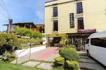 فندق Reddoorz Plus @ West Nautical Road Puerto Galera