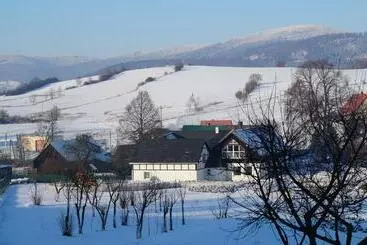 Aamiaismajoitus (B&B) Dom Pod Lawendowym Polem