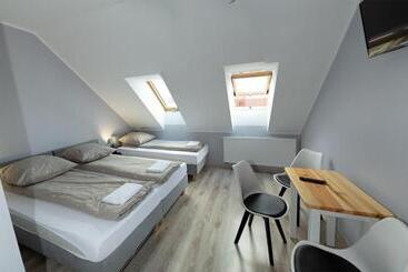 הוסטל Zajazd U Elizy