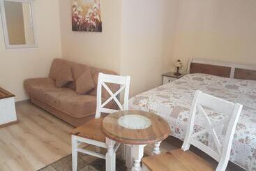 リゾートホテル Gościniec Groblice