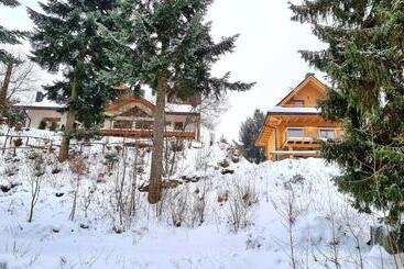 Bed and Breakfast Rezydencja Barrettski