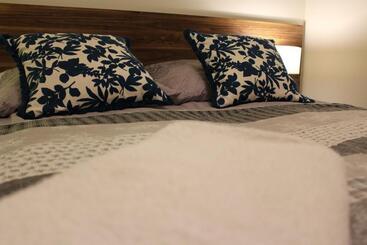 בית מלון כפרי Piano Cafe B&b