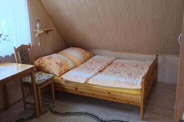 U Heleny I Piotra Pokoje Goscinne