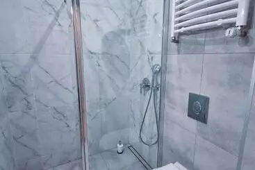 アパートホテル Kamienica łódzka