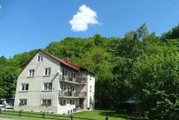 Majatalo Dom Nad Potokiem   Pokoje Całoroczne