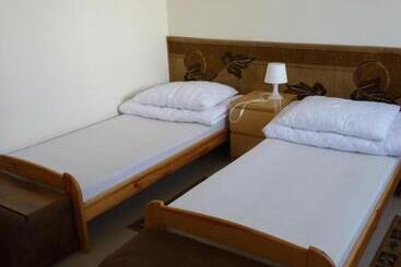 리조트 Ośrodek Wypoczynkowy W Sosnowym Lesie