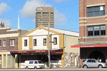 Cooper Lodge Hotel - Hostel