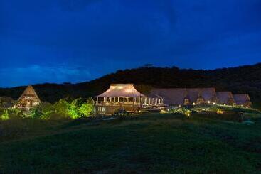 Szálloda Jeeva Beloam Beach Camp