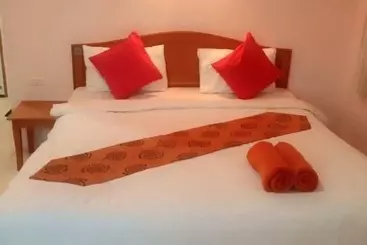 فندق Pornthep Mansion