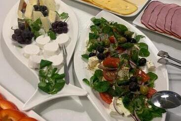 تختخواب و صبحانه Villa Astoria