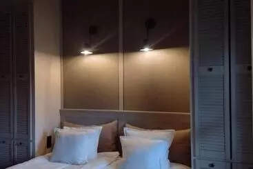 Aamiaismajoitus (B&B) Villa Park Wisełka Spa & Wellness