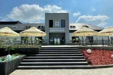 Hotel Garbów  Centrum Konferencyjno   Bankietowe