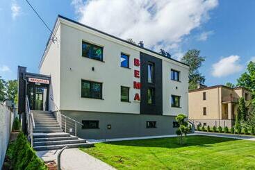 مبيت وإفطار Bema Rooms