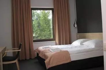 Hotelli Rezydencja Nad Jeziorem Pestkownica