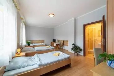 تختخواب و صبحانه Tawerna Cicha Przystań