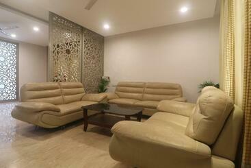 فندق Ekasila Grand