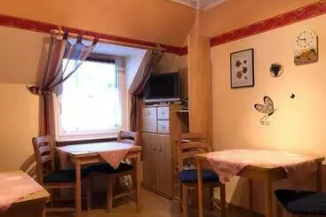 Majatalo Gästezimmer Bruno