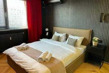 Aamiaismajoitus (B&B) Elegance By Magic Apartments