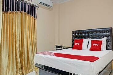 Hotel Oyo 92193 Kos 21