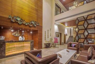 Hotel The Mystic Palms