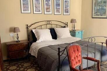 住宿加早餐  Di Verde D’azzurro