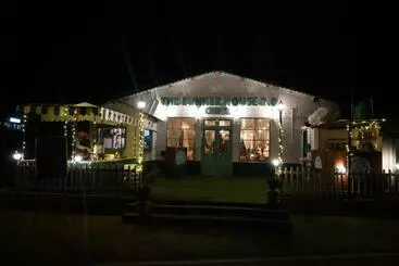 Hotel The Bunker House Cafe And Stay