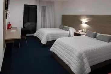 ホテル Aeropuerto Morelia