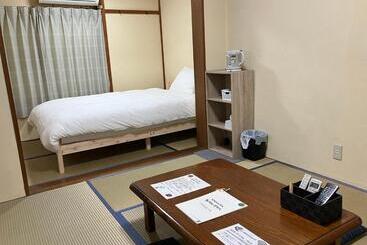 Hotell Oninosanpomichi