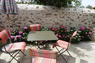 Bed and Breakfast Bergerie Balbonne